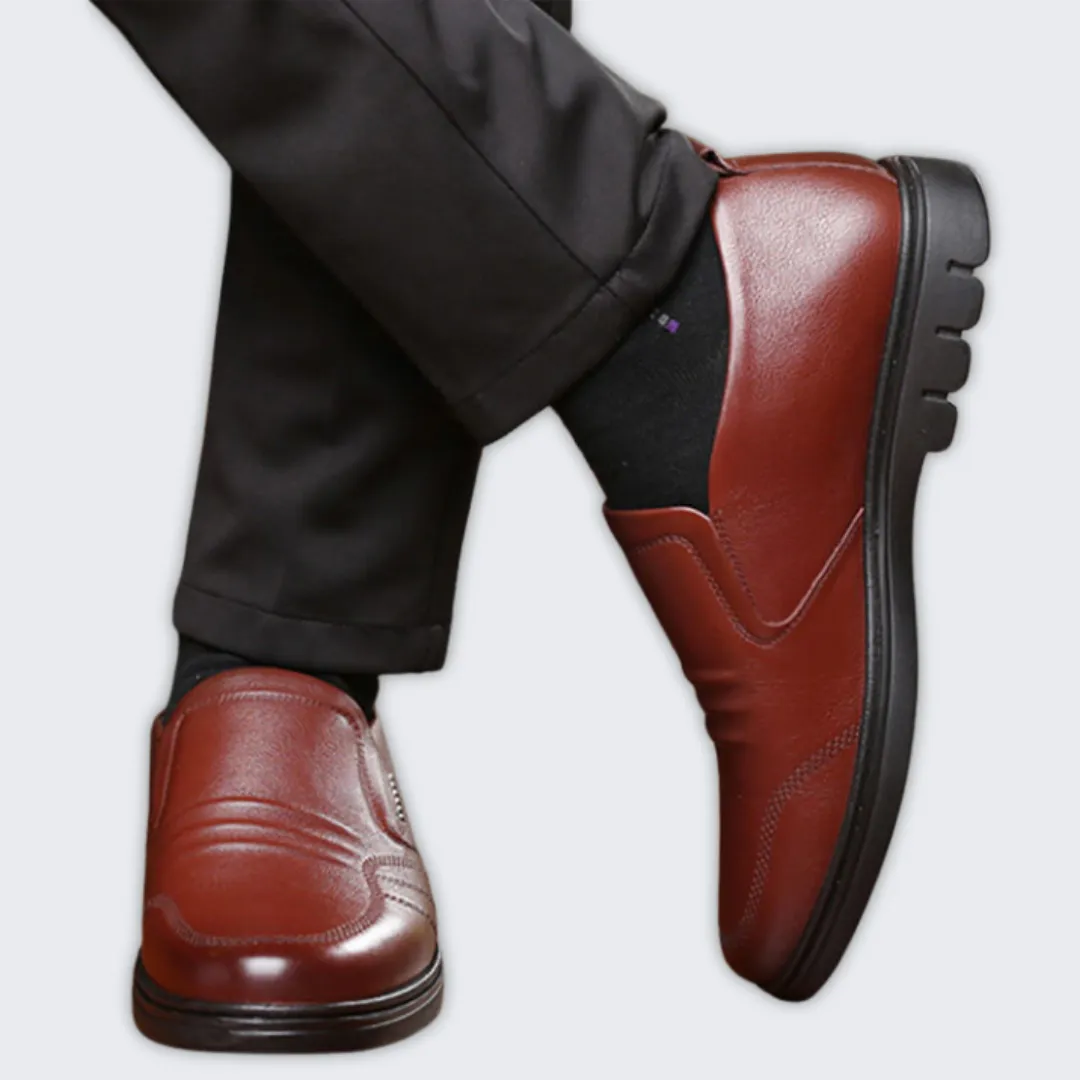 Elegant Leather Work Shoes for Men - Comfort & Style