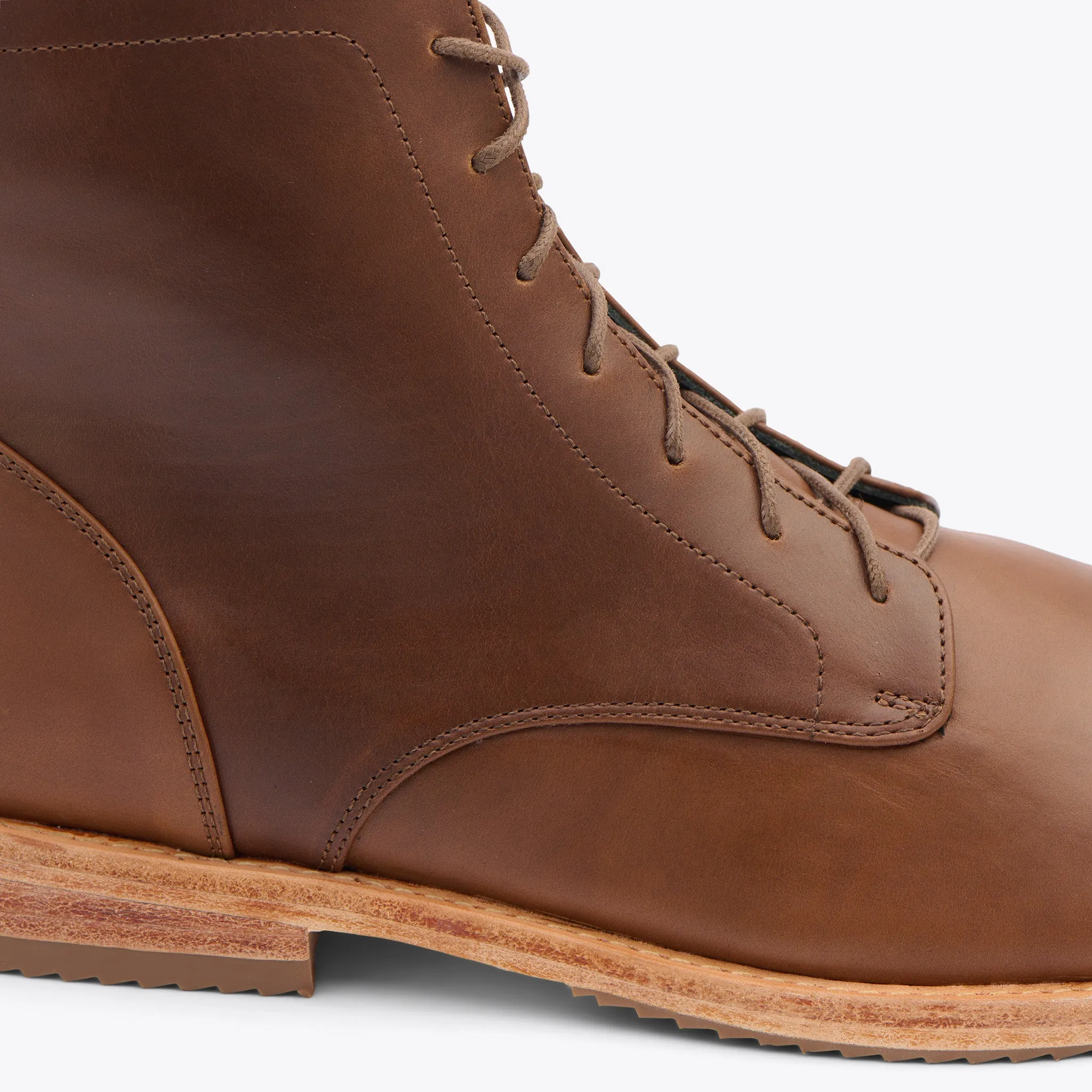 Everyday Lace-Up Boot Brown