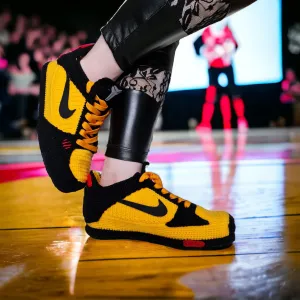 Kobe 5 Bruce-Lee Handmade Knitted Custom Sneaker Slippers, Low-Top Basketball Shoes Plush, Jeet Kune Do, Men & Women Black Mamba 24 Clothes