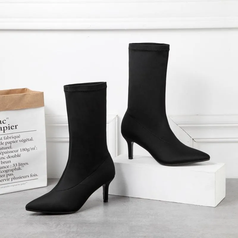 Minimalis Solid Color Knit Boots