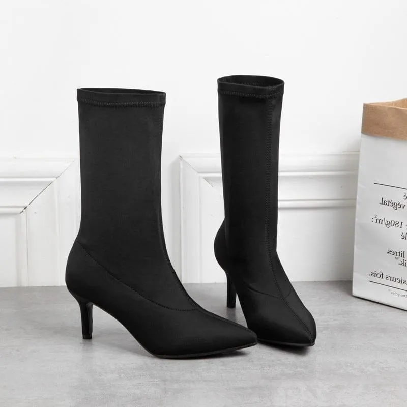 Minimalis Solid Color Knit Boots