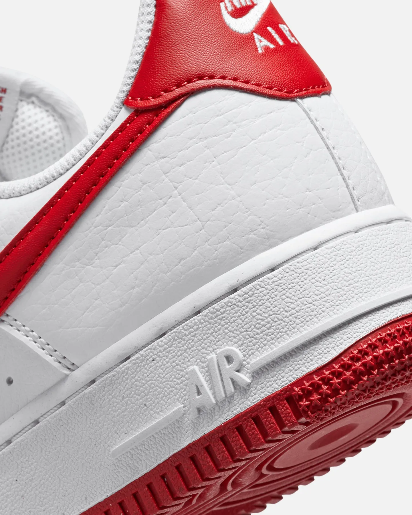 Nike Women's Air Force 1 '07 White/Gym Red