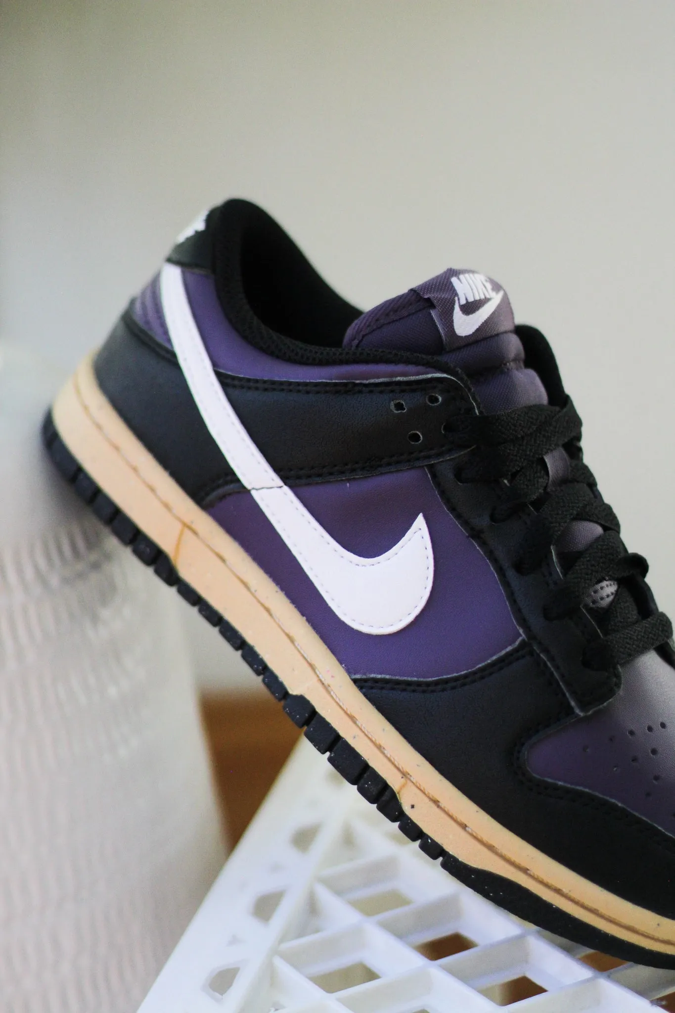 W DUNK LOW NEXT NATURE "DARK RAISIN"